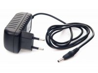   [5V, 2A](3.5x1.35)  3.5x1.5  USB HUB Defender Quadro Iron