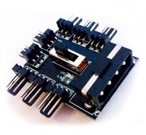 Компонент системы охлаждения Fan controller HUB FAN 1 Molex to 8 Channel 3pin ( с кнопкой выключения) A768- Black