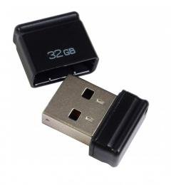 - 32Gb QUMO Nano [USB 2.0, ]