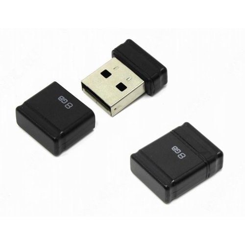 - 8Gb QUMO Nano [USB 2.0, ]