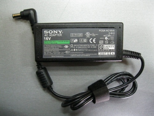 Блок питания Sony 16V/4A 6.5x4.4 MN-211